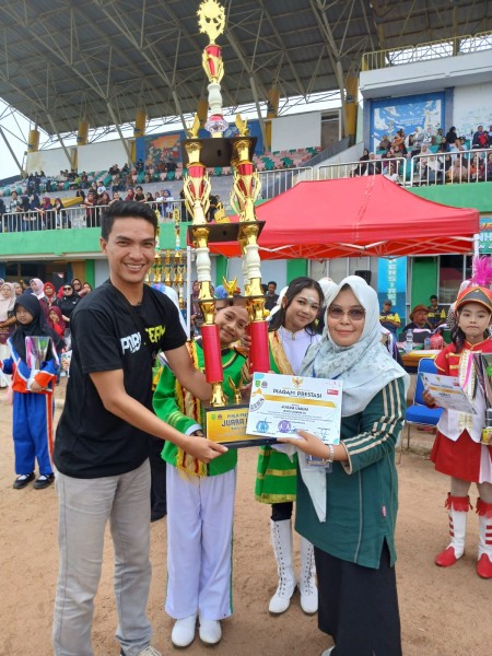 Membanggakan! SDN 005 Titian Resak Raih Juara Umum, Borong Gelar Bergengsi di Ajang PDBI Drum Competition 2026