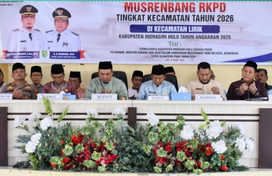Hari Ketujuh Puasa Ramadhan, Bupati Inhu Lanjutkan Musrenbang di Kecamatan Lirik