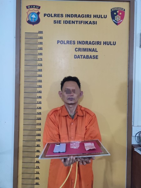 Kembali Polisi Gerebek Kampung Pulau Rengat, Giliran Wakil Ketua BPD Digelandang ke Polres Inhu