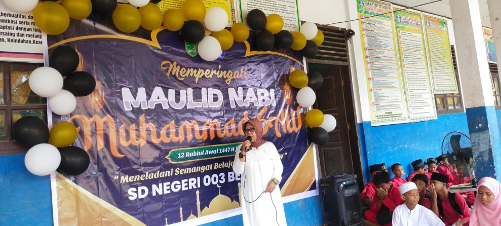 Peringatan Maulid Nabi di SDN 003 Belimbing, Semangat Belajar Rasulullah Menjadi Tema Utama