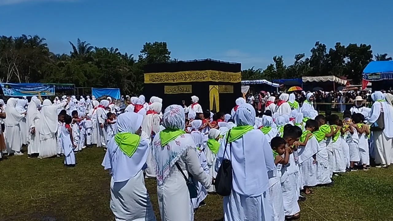Penyelenggaraan Simulasi Manasik Haji Yang Digelar FKG RA Kecamatan Seberida, Diikuti 998 Anak dan 165 Guru Pendamping