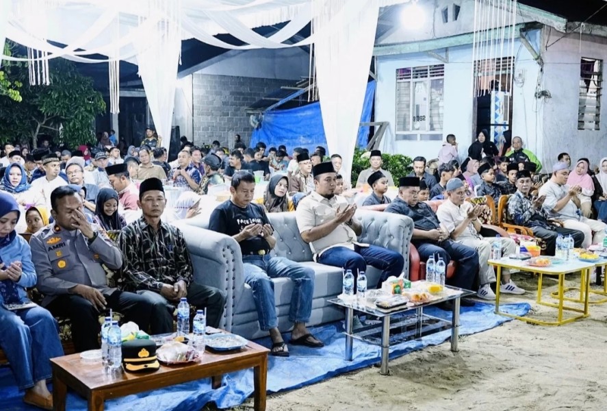 Syukuran Sampan Jalur Panglimo Rimbo Piako, Bupati Ade dan Wabup Hendrizal Berandai bersama Warga Pekanheran