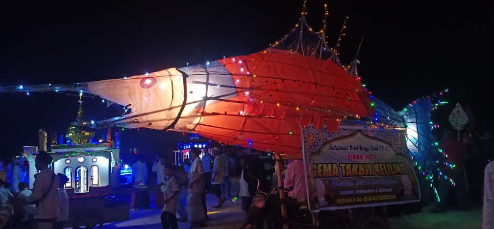 Meriah, Takbir Keliling Desa Seresam di Lombakan
