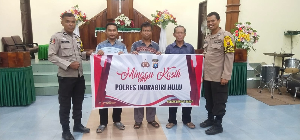 Minggu Kasih Polres Inhu di Gereja HKBP Rengat Lancar dan Aman