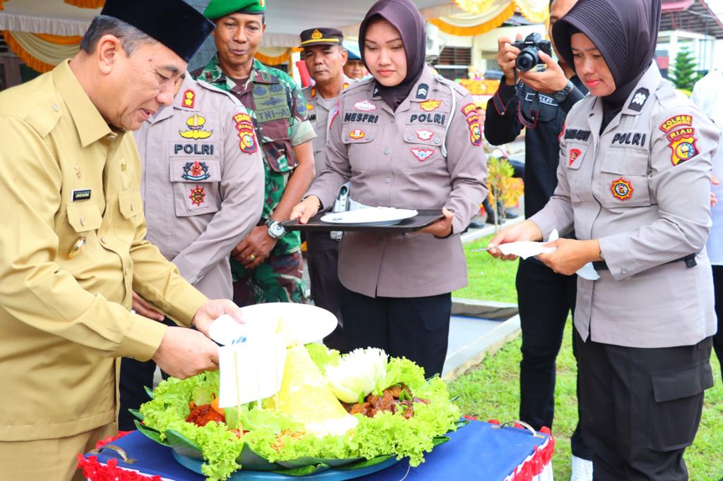 Upacara Peringatan HUT Satpam ke-42 di Polres Inhu Khidmat