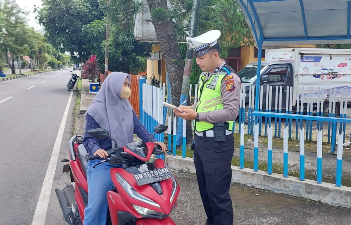 Polres Inhu Gelar Operasi Keselamatan LK di 3 Titik, Puluhan Pengendara Terjaring